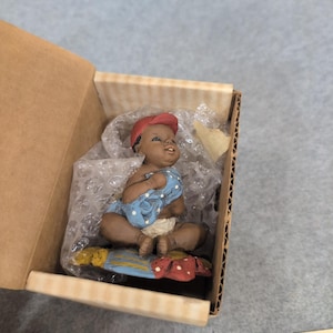 All God's Children Peanut Figurine Martha Holcombe Miss Martha Originals #77 image 9