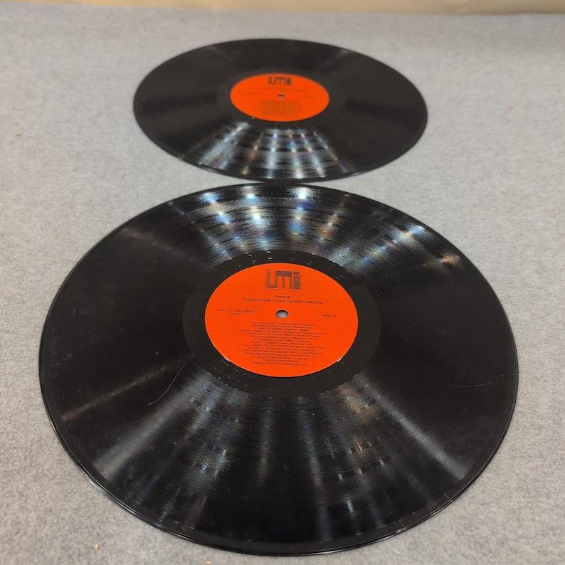 The History of Country Music Volume 2 UMI Vinyl 2-LP Johnny Cash Dolly Parton image 8
