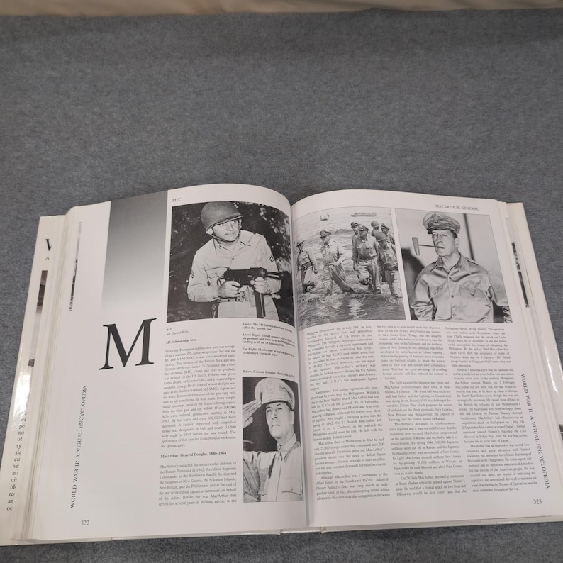 World War II A Visual Encyclopedia Hardcover Book Thunder Bay Press 1999 image 6