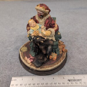 Imágenes de la figura de Papá Noel payaso de la colección Emmett 1994 Flambro Emmett Kelly Jr imagen 6