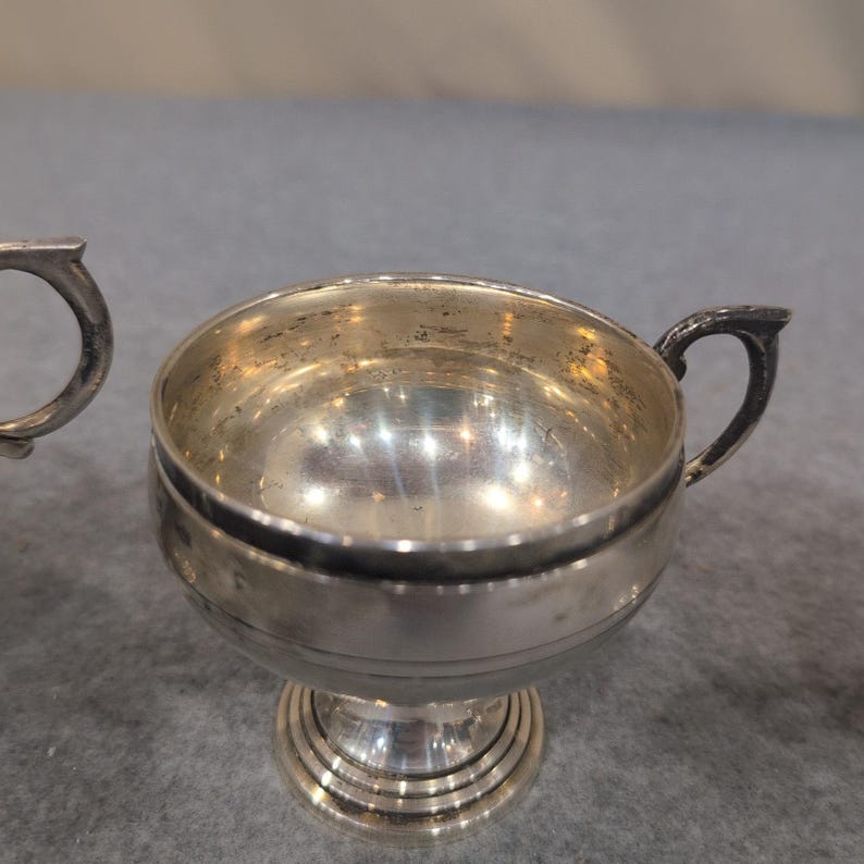 Vintage Silber Ton Sockel Tassen 3er-Set Made in India verzierten Blättern Griff Bild 3