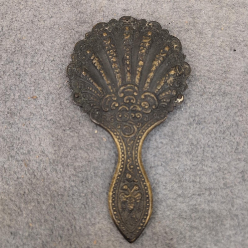 Antique Ornate Brass Hand Mirror Scalloped Shell Victorian Style Vanity Decor image 2