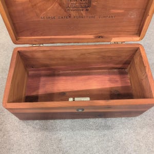 Vintage Lane Cedar Chest Miniature Salesman Sample George Cater Furniture Box image 6