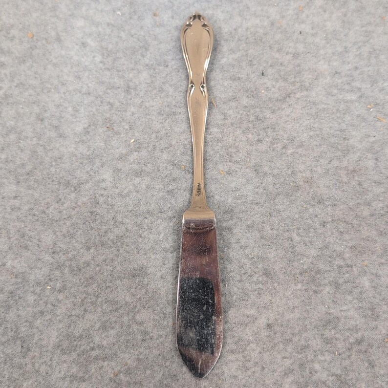 Oneida Stainless Steel Flat Handle Butter Spreader Scroll Pattern Flatware image 4