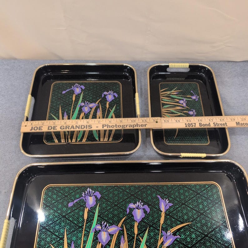 Vintage Japanese Style Black Lacquer Nesting Serving Trays Purple Iris Set of 3 image 7