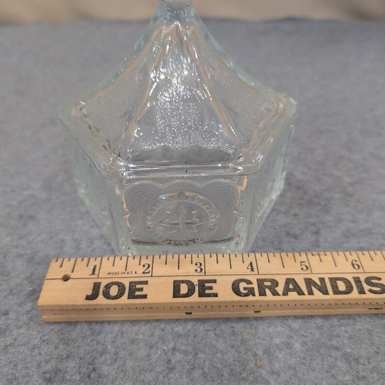 Vintage Clear Pressed Glass Hexagonal Trinket Box American Eagle Star Motif Lid image 5