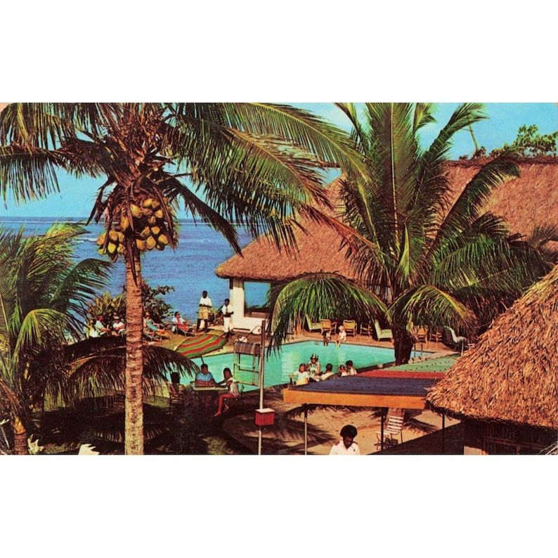 Vintage 1971 Fiji Korolevu Beach Hotel Piscina Cartolina Stinson Chrome VG immagine 1