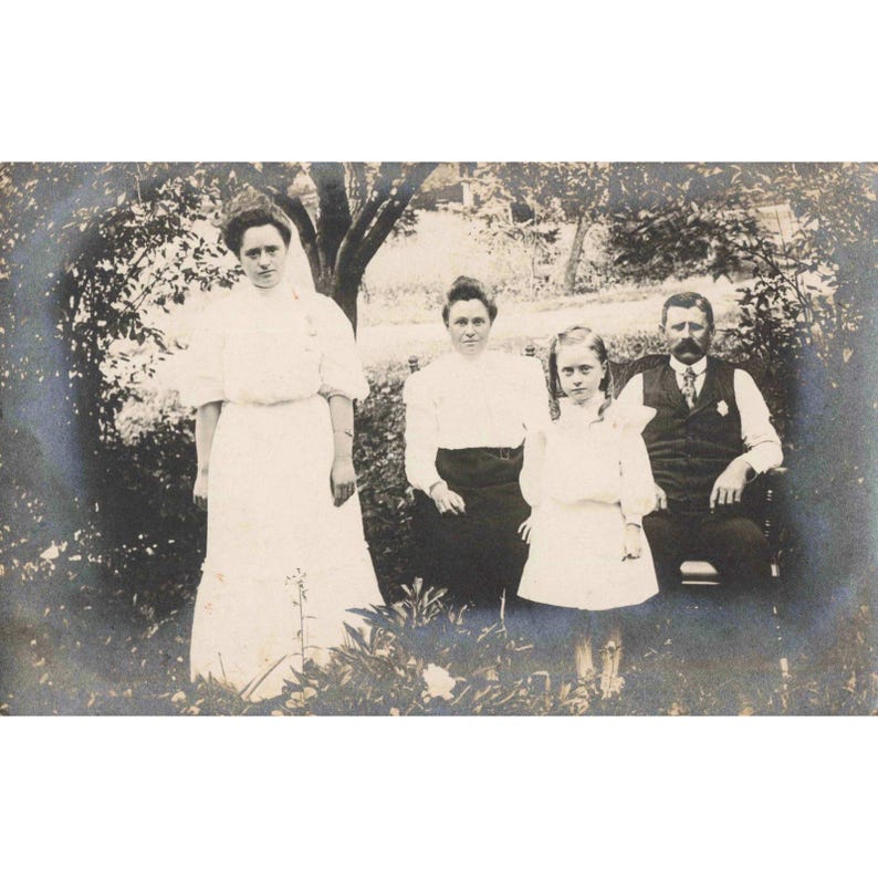 Vintage 1907 RPPC Real Photo Postcard Family Portrait Campbellville NY image 1