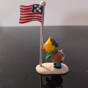 The Simpsons Hawthorne Village Martin Prince Tongue on Flagpole Figurine 2004 image 1