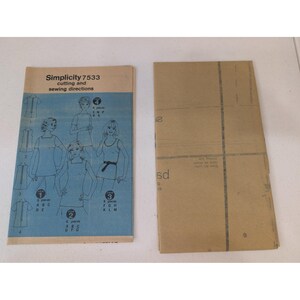 Patron de couture Simplicity 76 de VTG 7533 Hauts sans manches UC/FF image 4