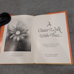 A Closer Walk With Thee 1977 CR Gibson Hardcover Book Dust Jacket Slipcase VG image 2
