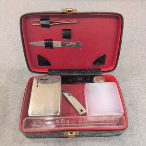 Vintage Travel Grooming Kit Black Red Case Metal Lighter Nail File Germany NA308 image 2