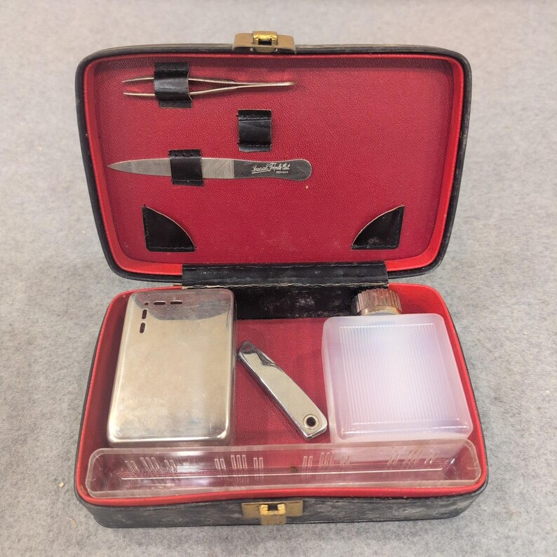 Vintage Travel Grooming Kit Black Red Case Metal Lighter Nail File Germany NA308 image 2