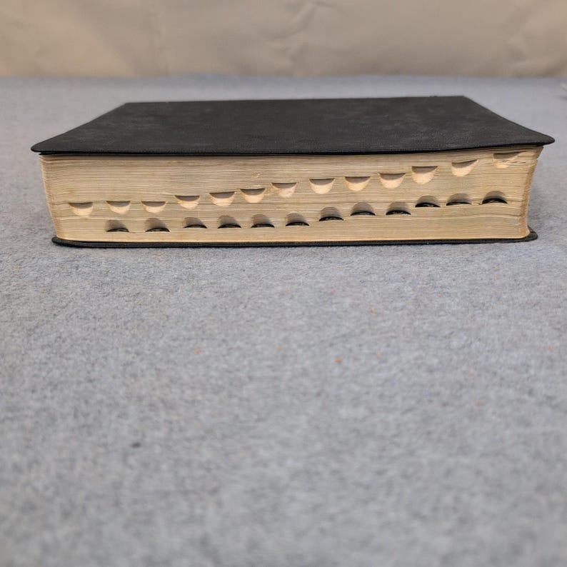 Nave's Topical Bible Digest of the Holy Scriptures Southwestern Company VG image 6