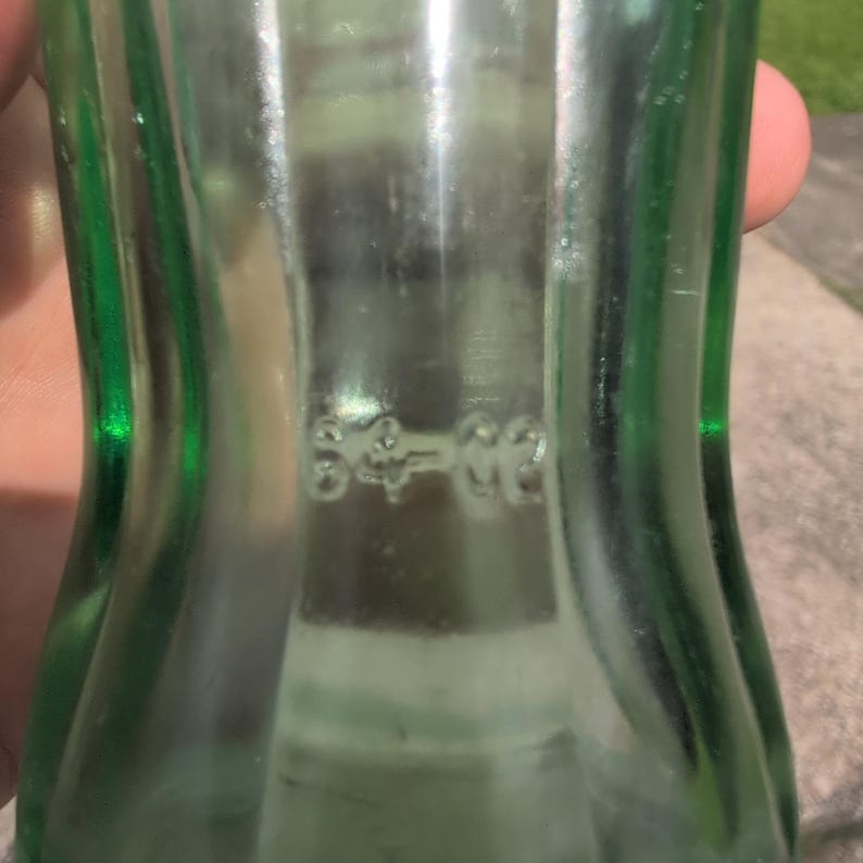 Vintage Coca-Cola 6.5 oz Glass Bottle Georgia Green Hobbleskirt Embossed Coke image 3