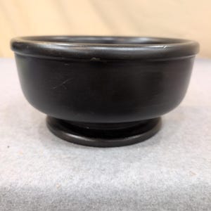 Vintage svart träpiedestalskål rund fot dekorativ catchall-skål bild 1