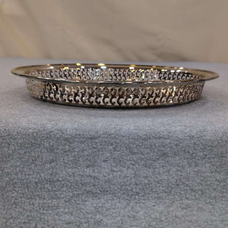 Oneida Silver Plate Oval Pierced Gallery Tray Etched Floral Made in USA image 3
