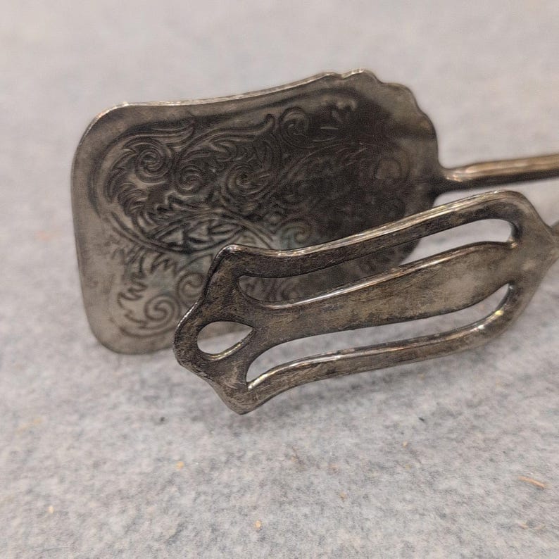 Vintage Silverplate Zinc Alloy Pastry Tongs Ornate Scroll Engraved Server image 2