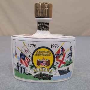 Dekanter Vintage Heritage China z okazji dwusetnej rocznicy rewolucji amerykańskiej w Alabamie z 1976 r. zdjęcie 1
