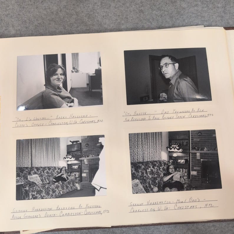 Vintage album uit 1972-1973 van de familie Harrington uit Charleston, West Virginia, van kolonel Patricia Harrington van de Amerikaanse luchtmacht. afbeelding 11