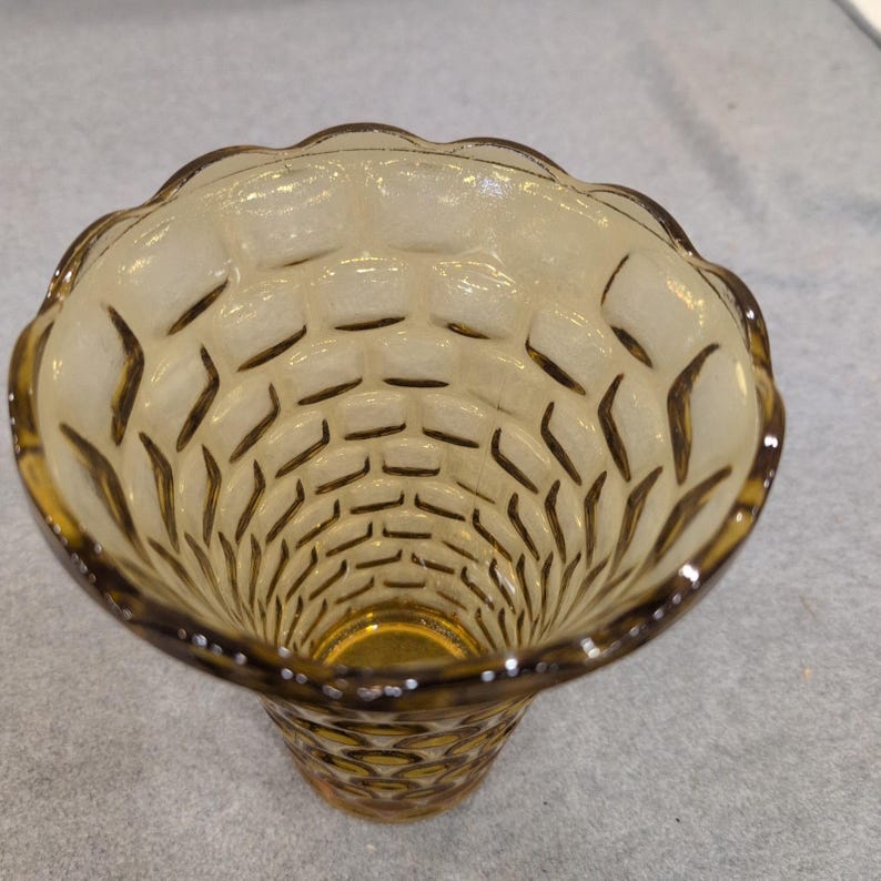 Vintage Federal Glass Amber Pressed Glass Vase Scalloped Rim Yorktown Pattern image 3