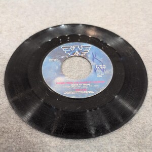 Waylon Jennings Dukes of Hazzard Theme Good Ol Boys 45 RPM Vinyl Record PB-12067 image 3