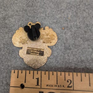 Disney-pin Celebration 2003 Reis door de tijd Mickey Mouse LE 2500-pin afbeelding 2
