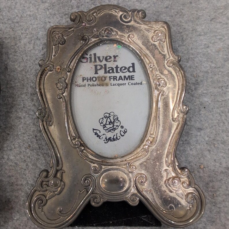 Loui Michel & Cie Silver Plated Art Nouveau Mini Photo Frames Set of 2 Floral image 2