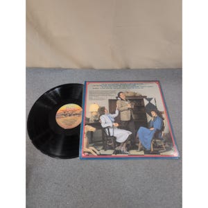 Wendy Bagwell and the Sunliters It Aint Love Till You Give Away Vinyl LP image 2