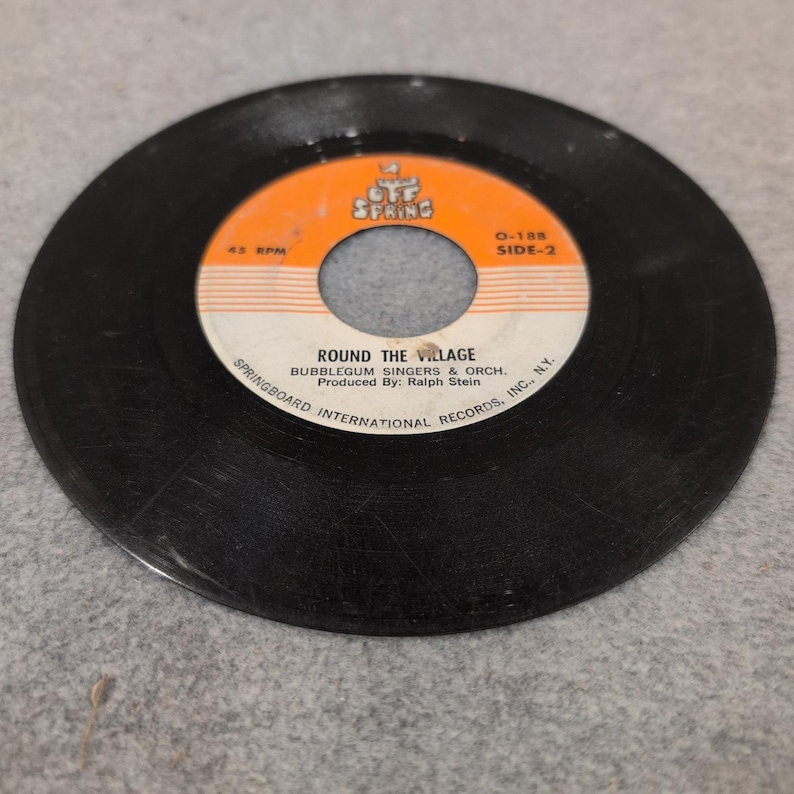 Bubblegum Singers & Orch Round The Village Off Spring 45 RPM Vinyl O-18B Record image 3