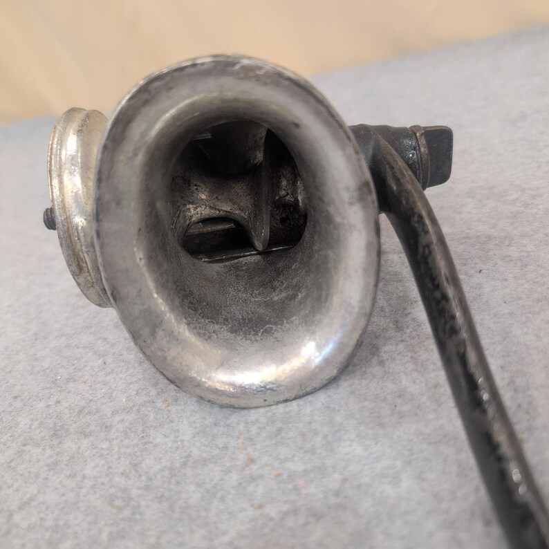 Keystone No 30 Meat Grinder Food Chopper Hand Crank Made in USA Vtg Cast Metal image 6