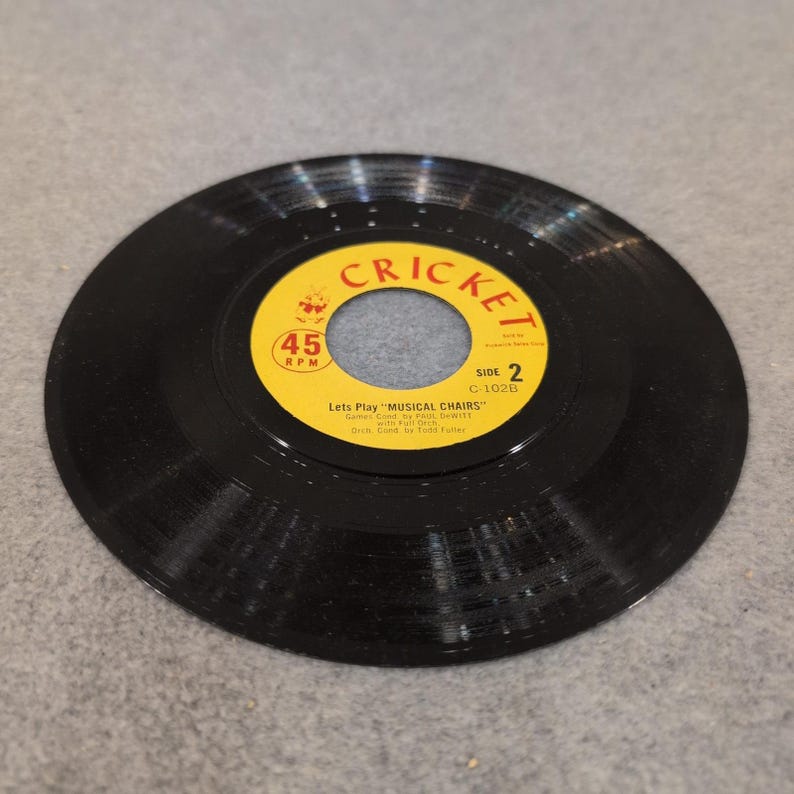 Cricket Records Musical Chairs Playtime Activity 45 RPM Vinyl Record C 102 VG image 4