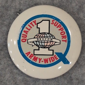 Vintage DESCOM Army Wide Quality Support 1 Global Logo Pin Badge image 1