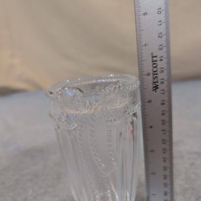 Studio Silversmiths Merci Cherie 24% Lead Crystal Frosted Bow Bud Vase Germany image 4