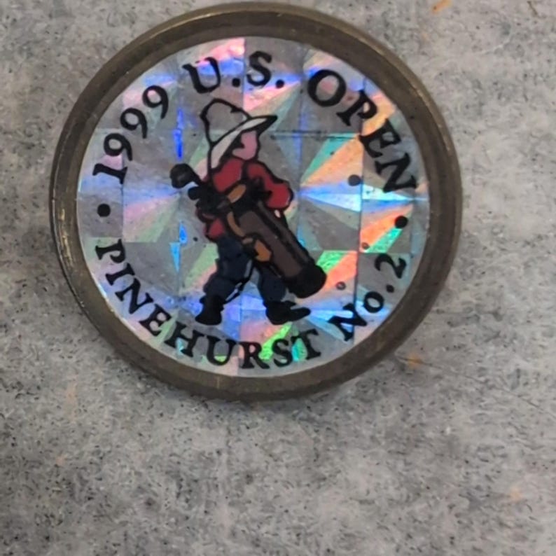 1999 U.S. Open Pinehurst No. 2 Golf Ball Marker Holographic Putter Boy Logo image 1