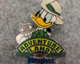 Disney Pin 2004 Donald Duck Adventureland Disneyland Safari Enamel Trading Pin