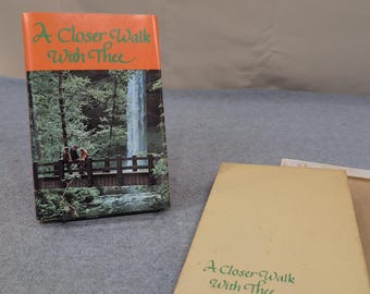 A Closer Walk With Thee 1977 CR Gibson Hardcover Book Dust Jacket Slipcase VG