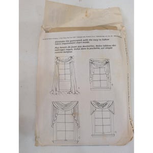 McCall's Home Dec In-A-Sec Pattern 4621 Swag & Jabot Window Treatment image 2