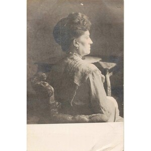Antique RPPC Edwardian Woman Portrait Real Photo Postcard Cyko Stamp Box VG image 1
