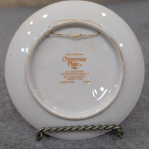 Fine Porcelain Decorative Jasco 1982 Plate Japan Child Boy at Fireplace Stocking image 3