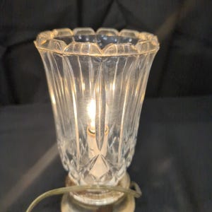 Vintage Electric Hurricane Accent Lamp Clear Cut Glass Silver Base image 4