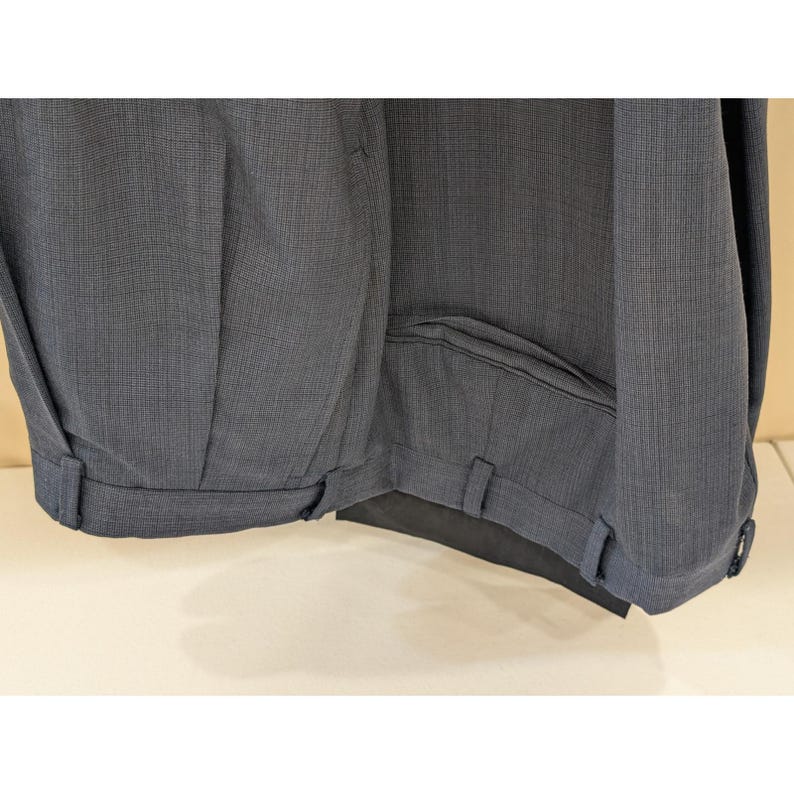 Hart Schaffner Marx Parisian Men's Blue Worsted Wool Two Piece Suit 51L image 6