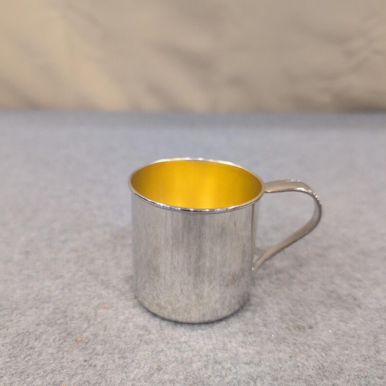 Oneida Community Tudor Plate Vintage Baby Cup Silver Plated Gold Wash Interior image 3