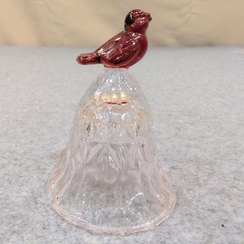 Amaris by Nachtmann Kryształowy dzwonek obiadowy Ruby Red Bird Topper Niemcy Szkło zdjęcie 1