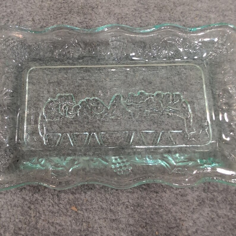 Tiara Indiana Glass Last Supper Bread Tray and Trinket Dish Set Clear Green image 3