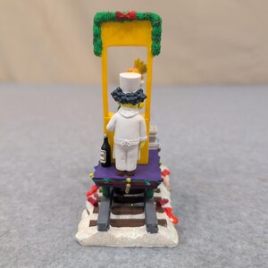 The Simpsons Christmas Express A Holiday Delivery Luigi Pizza Sculpture 2006 image 4