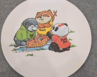 Vintage 1982 Hallmark Cards Melamine Picnic Plate Panda Raccoon Badger Made USA