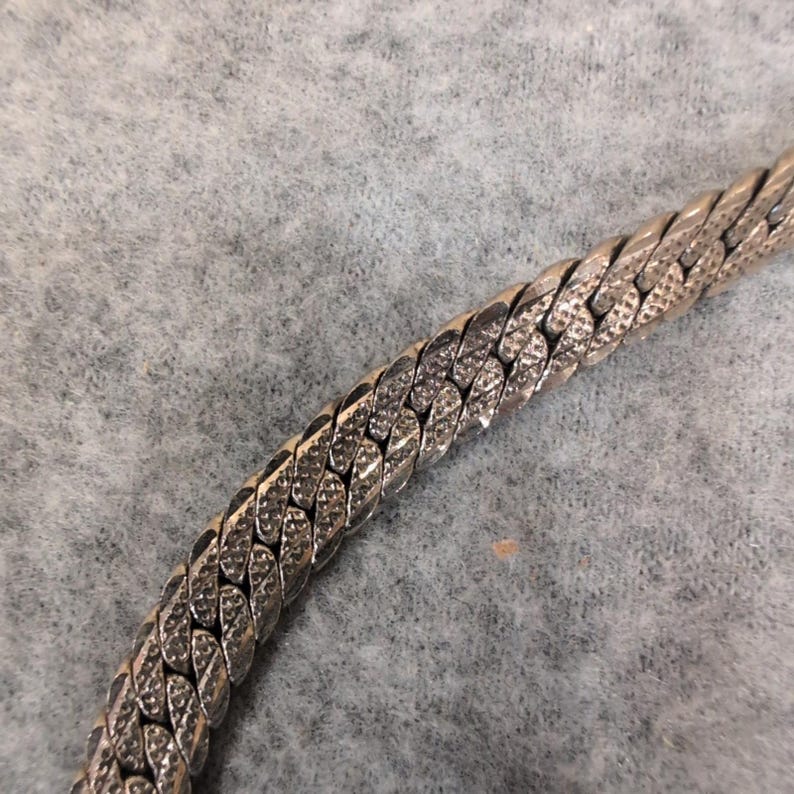 Vintage Silver Tone Textured Herringbone Flat Chain Necklace Korea J4 image 4