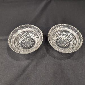 Vintage Clear Pressed Glass Bowls Diamond Point Sunburst Scalloped Rim Set of 2 image 2