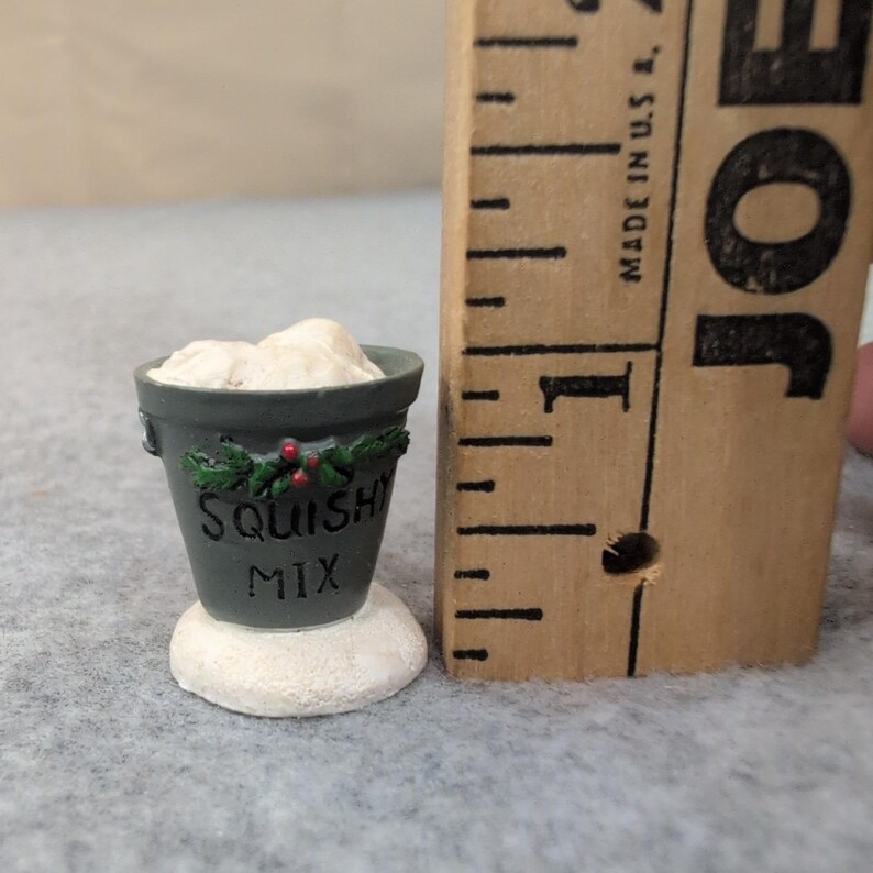 The Simpsons Hawthorne Village Squishy Mix Miniature Figurine 2004 91819C image 4